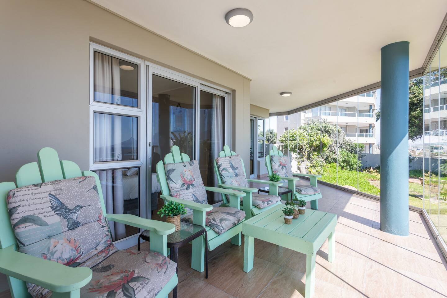 Cape Town - Beachfront apartment with stunning views
