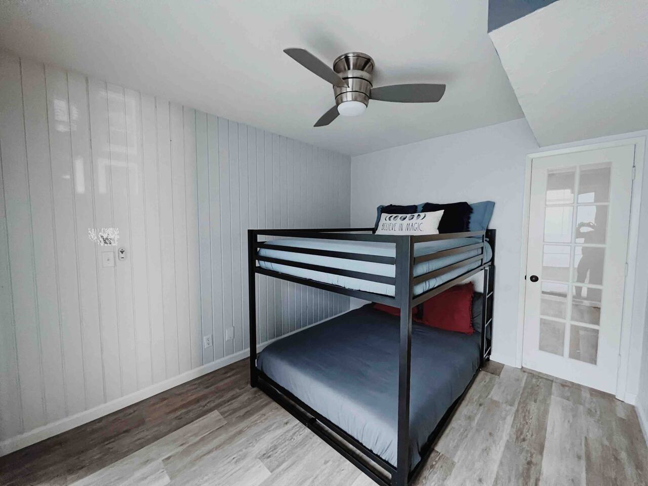 The Downtown Blue Bungalow Escape