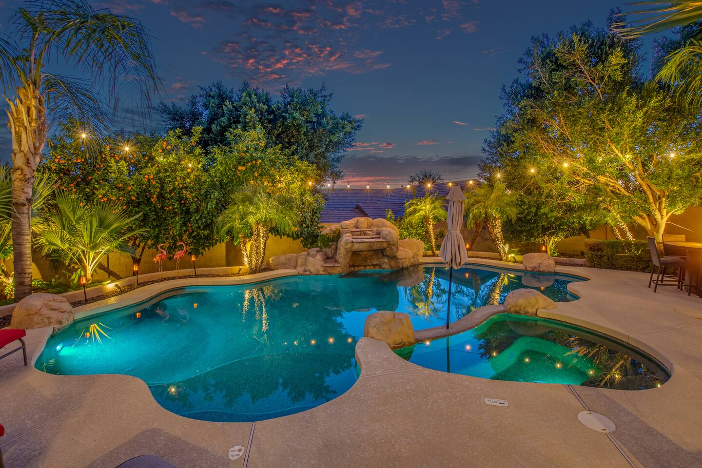4BR Mountainside Oasis - Spa & Pool Heat Available