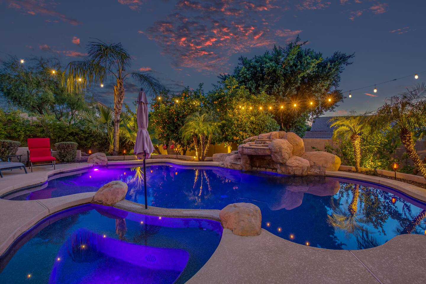 4BR Mountainside Oasis - Spa & Pool Heat Available