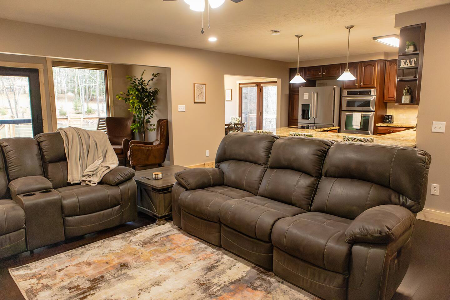 Secluded Cabin & Lake House! Private Pond! Pets!
