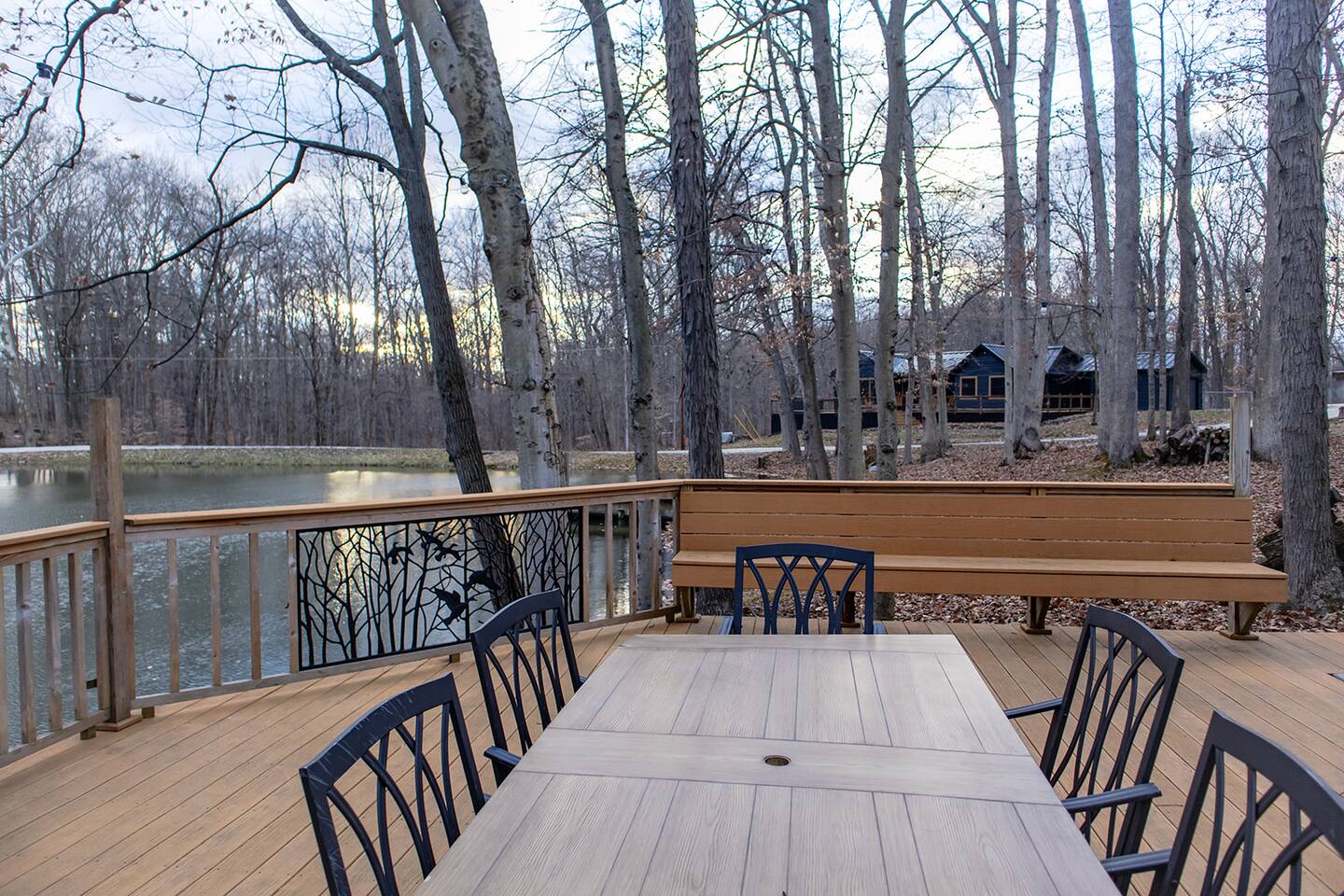 Secluded Cabin & Lake House! Private Pond! Pets!