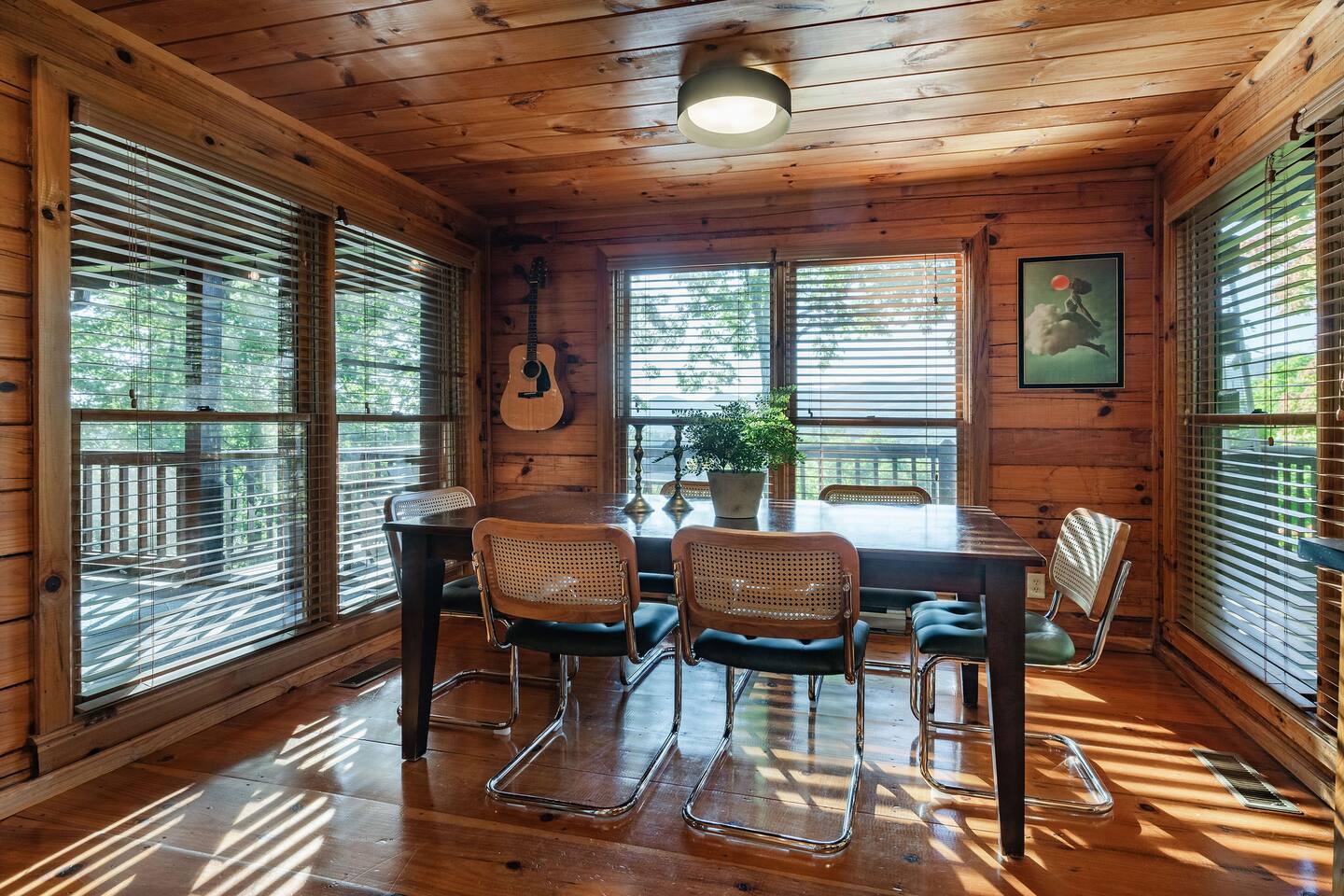 Ridgecrest | Cozy Cabin Fireplace Sunset & Hot Tub