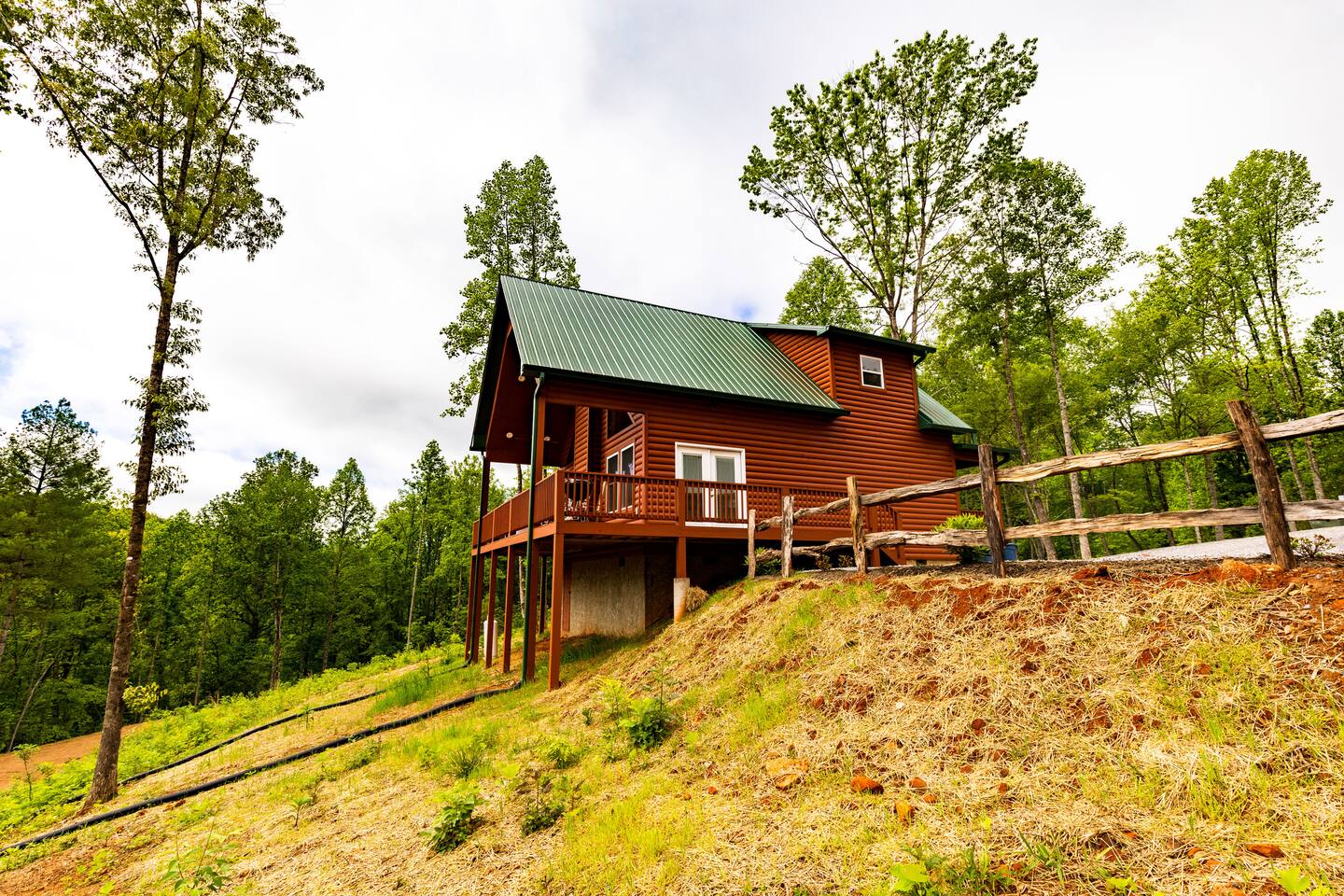 Sleepy Ridge Cabin