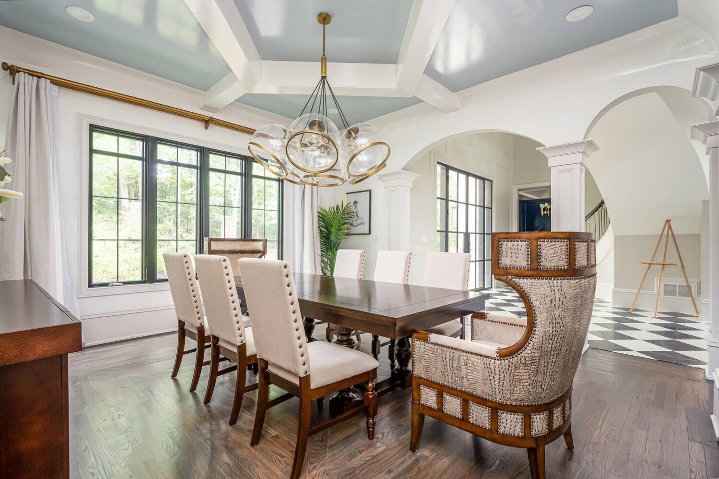 Adams Mansion, 10K Sqft, 7BD/7BA, 15min to Airport