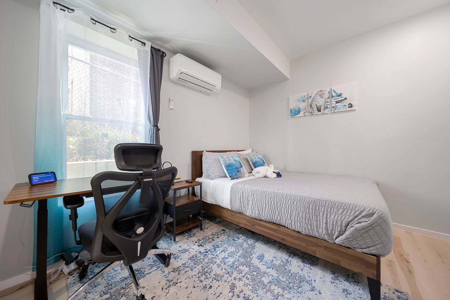 New 1BR near MetLife! with Backyard! Mins to NY!