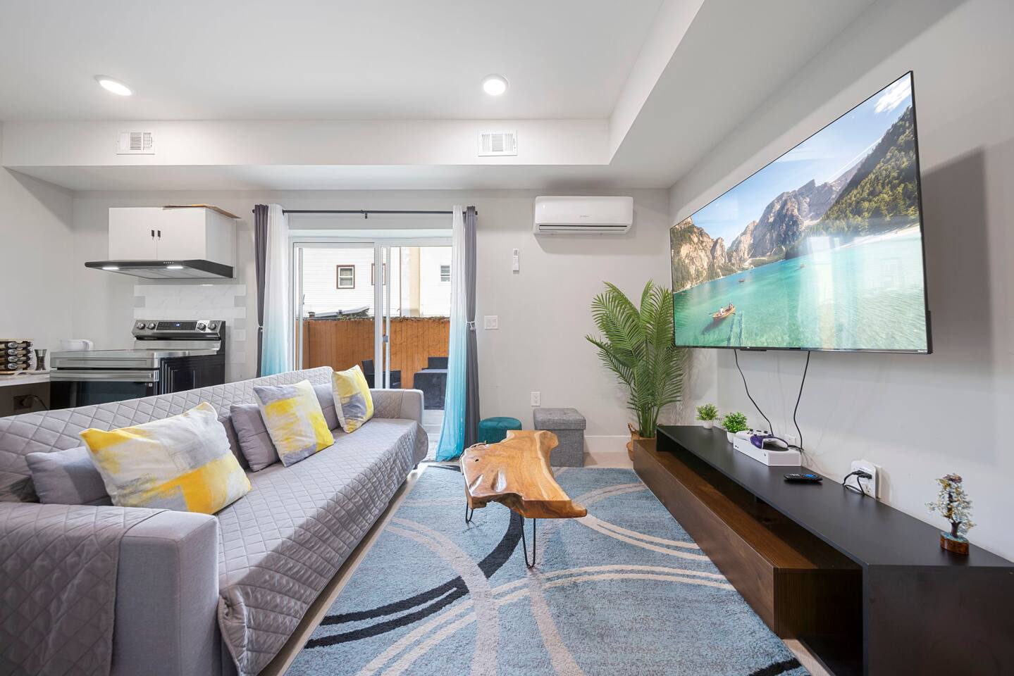 New 1BR near MetLife! with Backyard! Mins to NY! — Jersey City — vacation rental