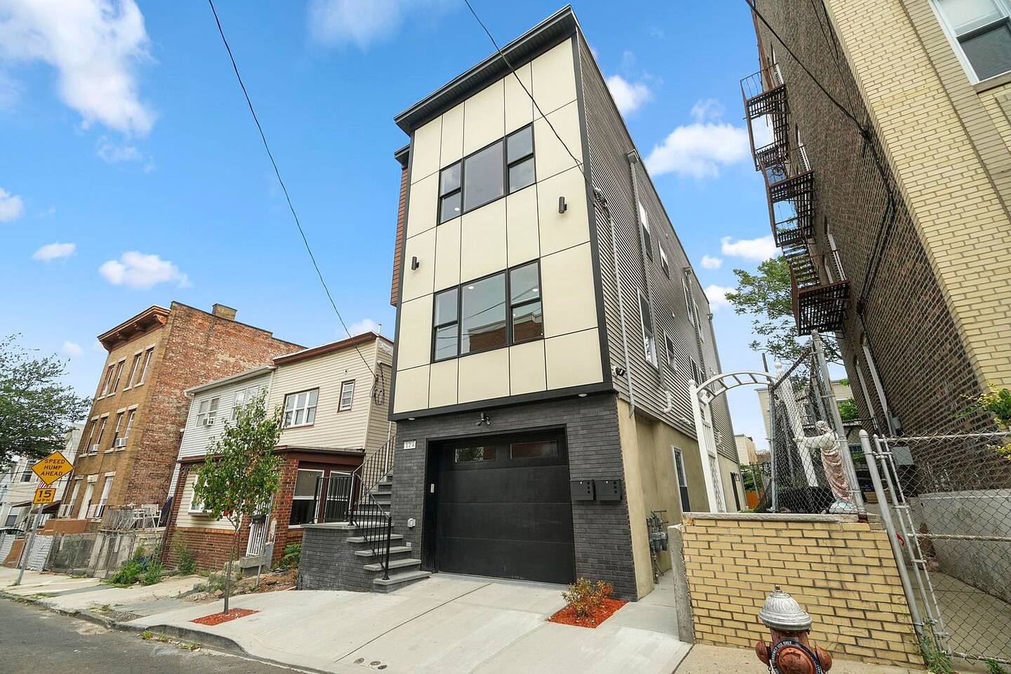 New 1BR near MetLife! with Backyard! Mins to NY!