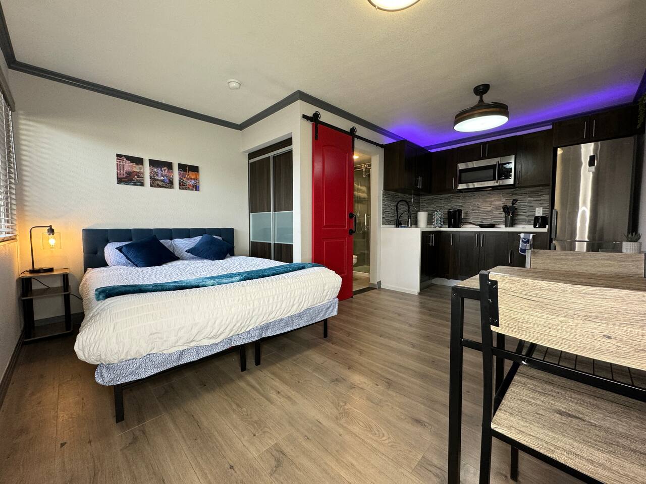 New Condo 2 Blocks from Fremont