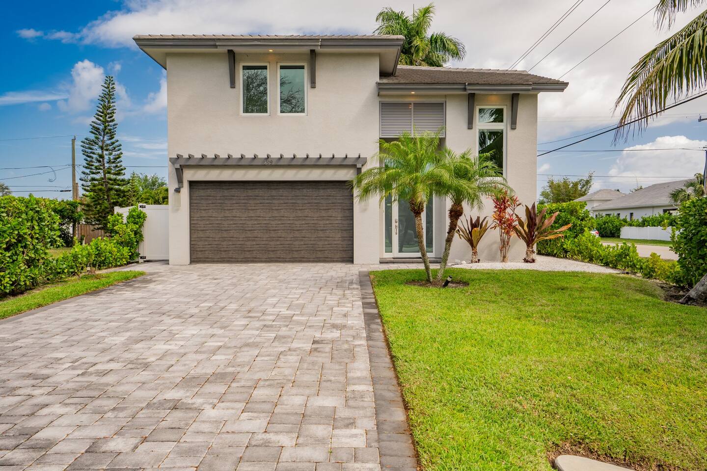 Naples Park Paradise