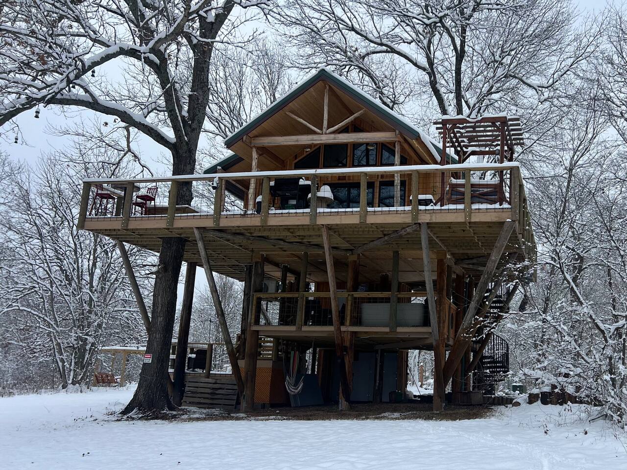 The Treehouse @ A Million Dreams