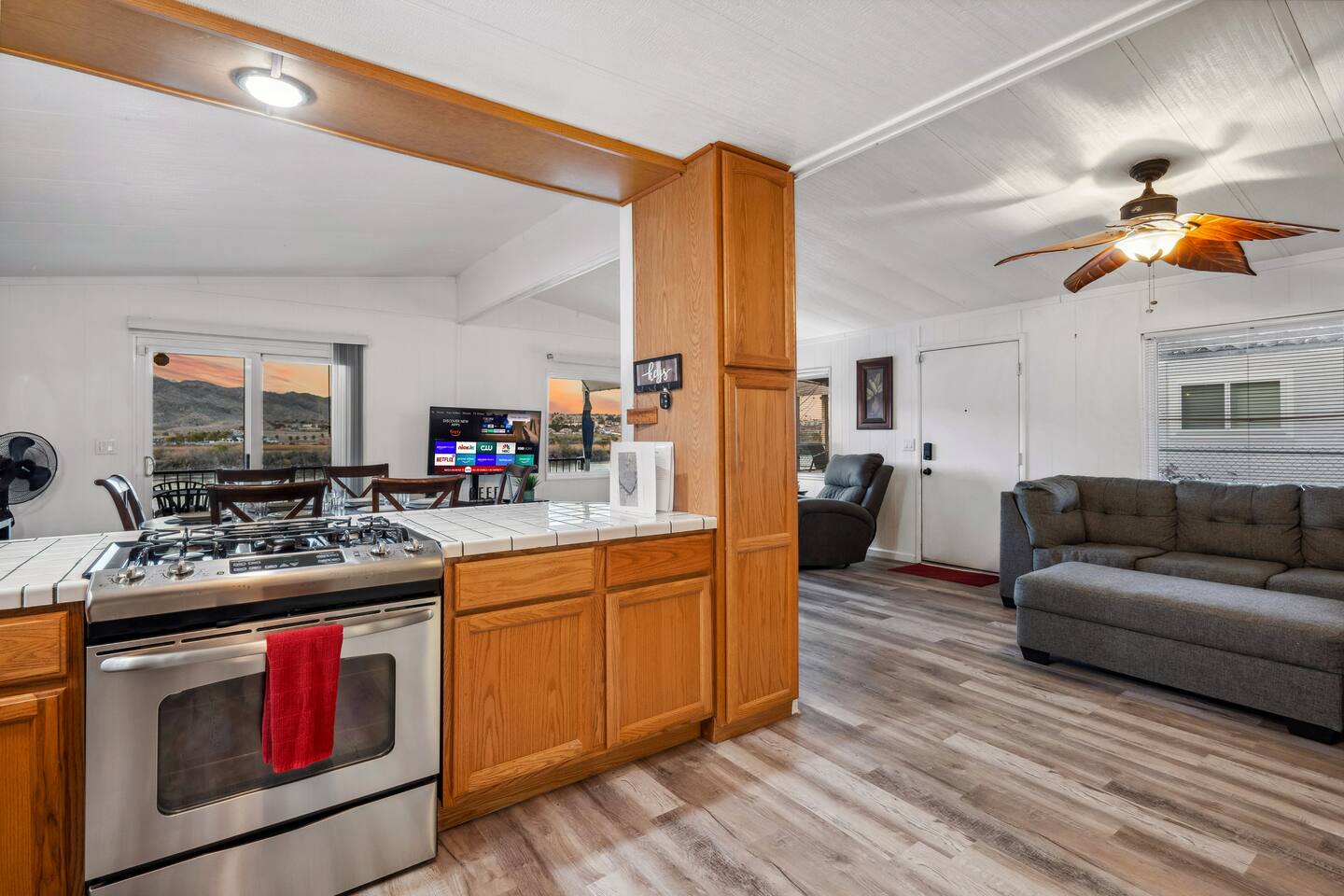 Waterfront | 3bd | 2ba | Sleeps 8 | Casa Del Rio