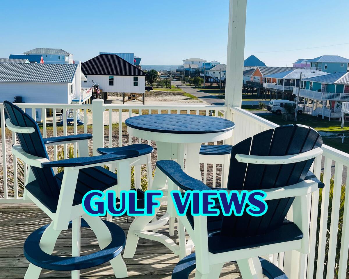 “Blue Heron Haven” | 5BR, Steps To Beach, Gulf Views, Firepit, Dog Friendly, Beach Gear Loaded