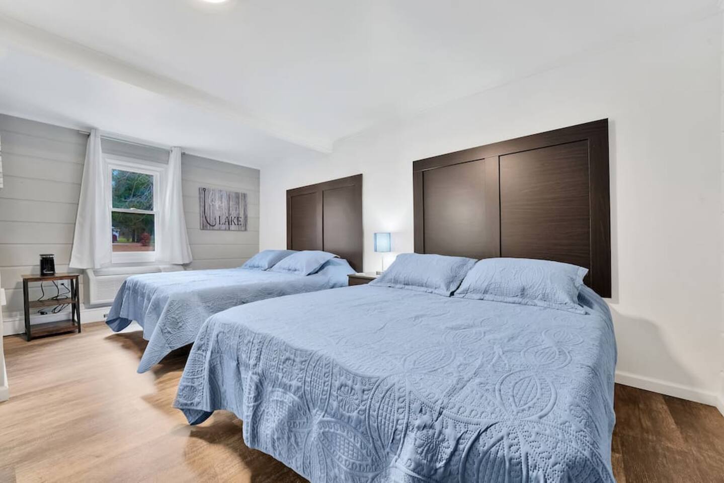 Room #5 - Two Queen Beds β Houghton Lake β vacation rental