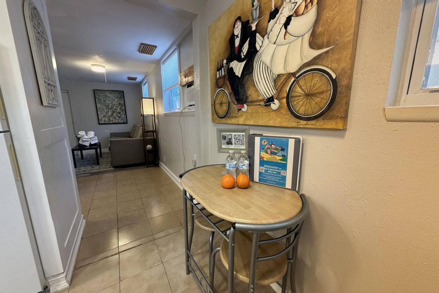 TROPlCAL HAVEN-BBQ/WASHER/DRYER-NEAR BEACH/LAKE/PARK/MALL/GYM/RESTAURANT/MARINA!