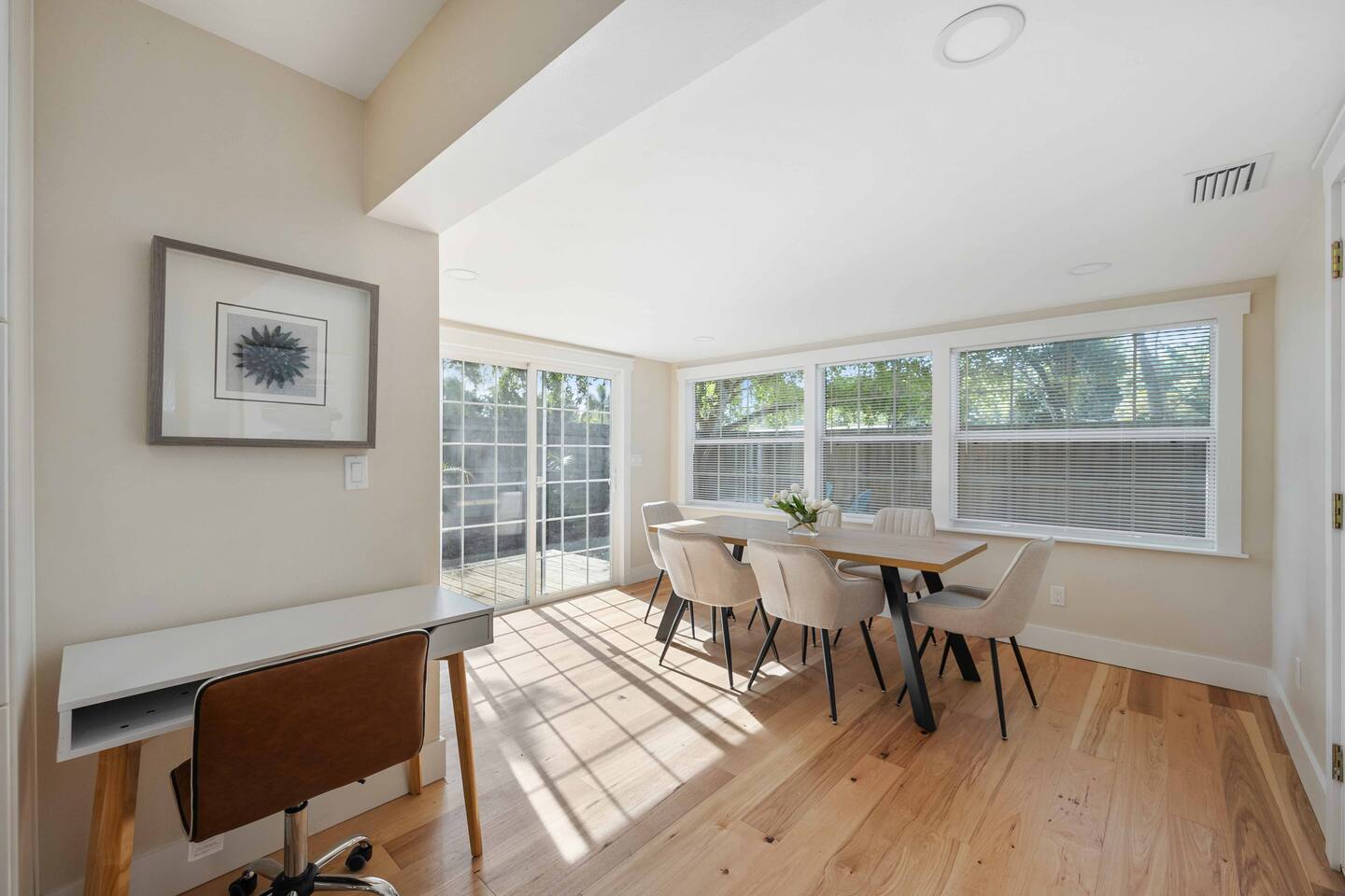 Downtown Sarasota retreat. Home in Arlington Park.