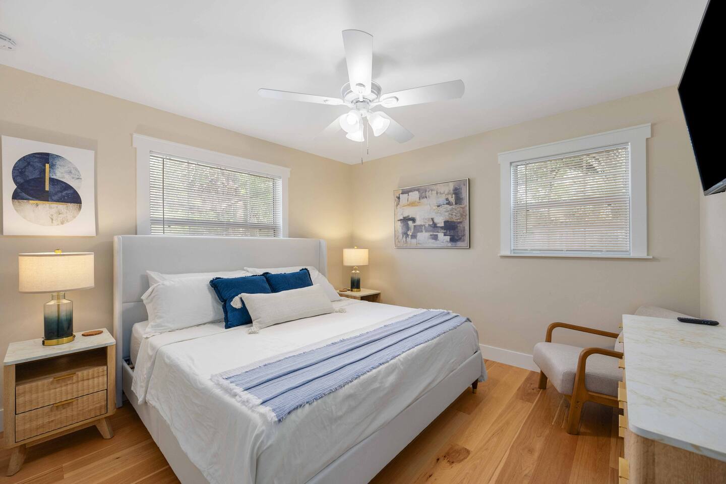 Downtown Sarasota retreat. Home in Arlington Park.