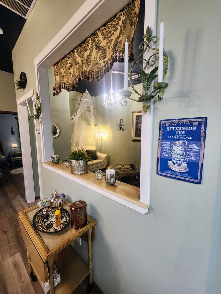 The Fairytale Cottage at High Rock Castle
