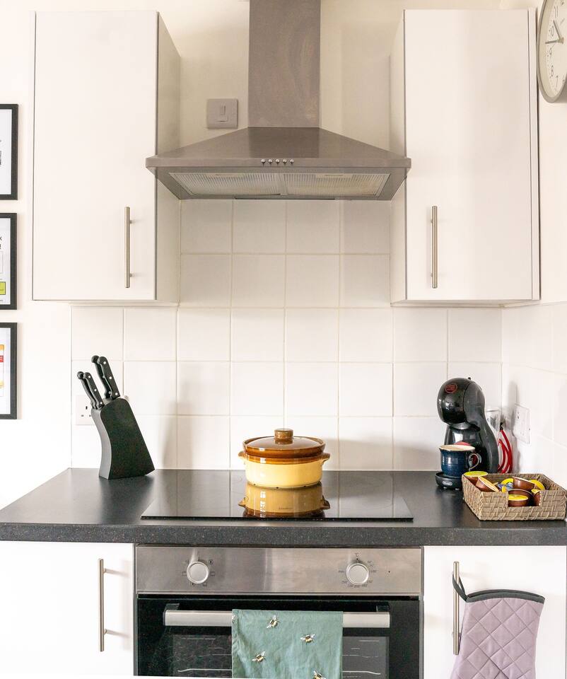 #09 Modern 2 bed Apart| Sleeps 5| near BHX NEC