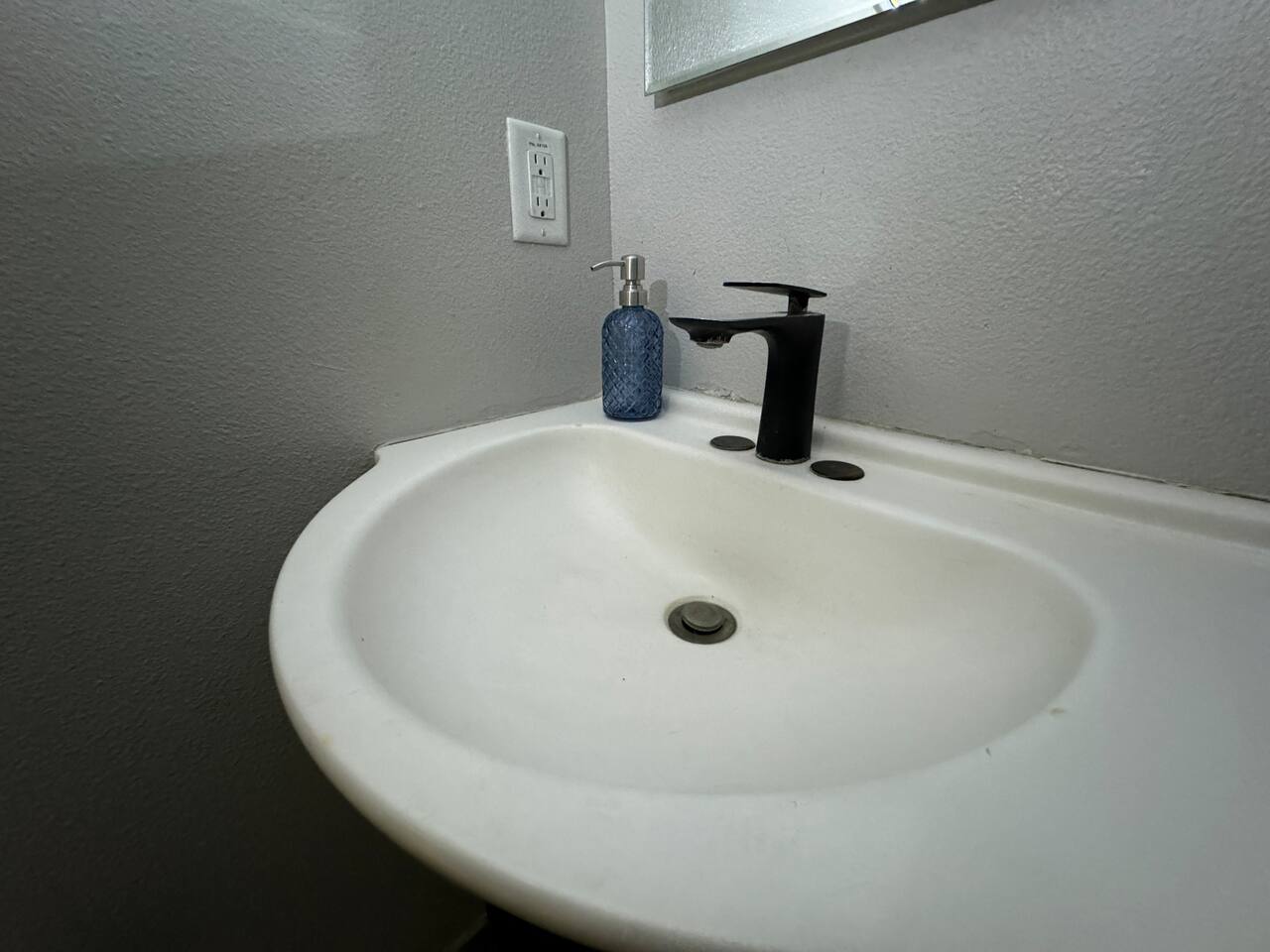 Stocked Studio, Downtown Luxury