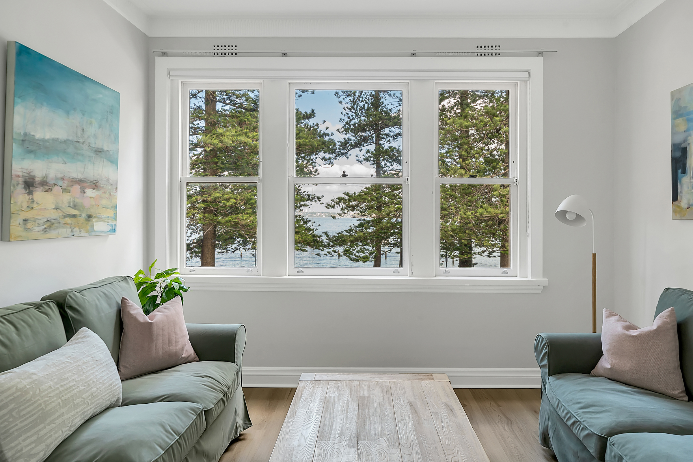 Renovated Harbourfront Home Views of Harbour/Pool