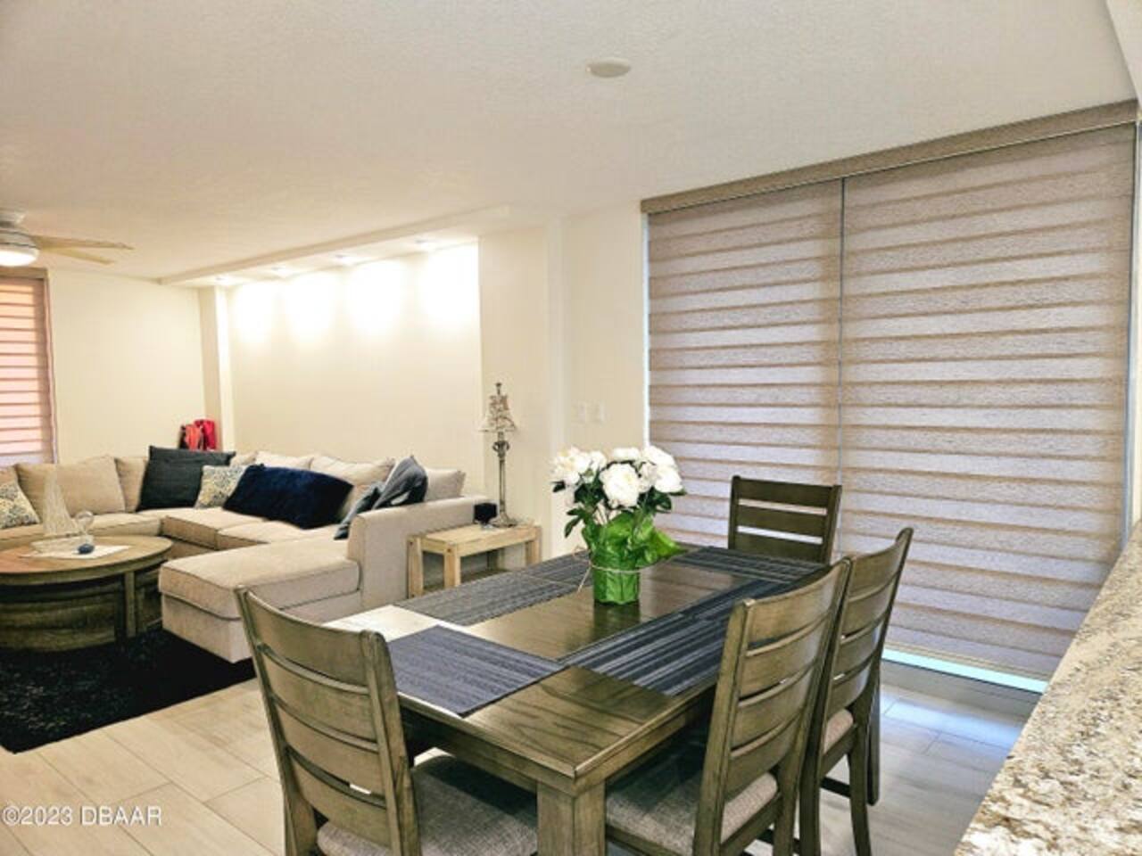 Stylish beach condo 2 bed 2 bath panoramic balcony