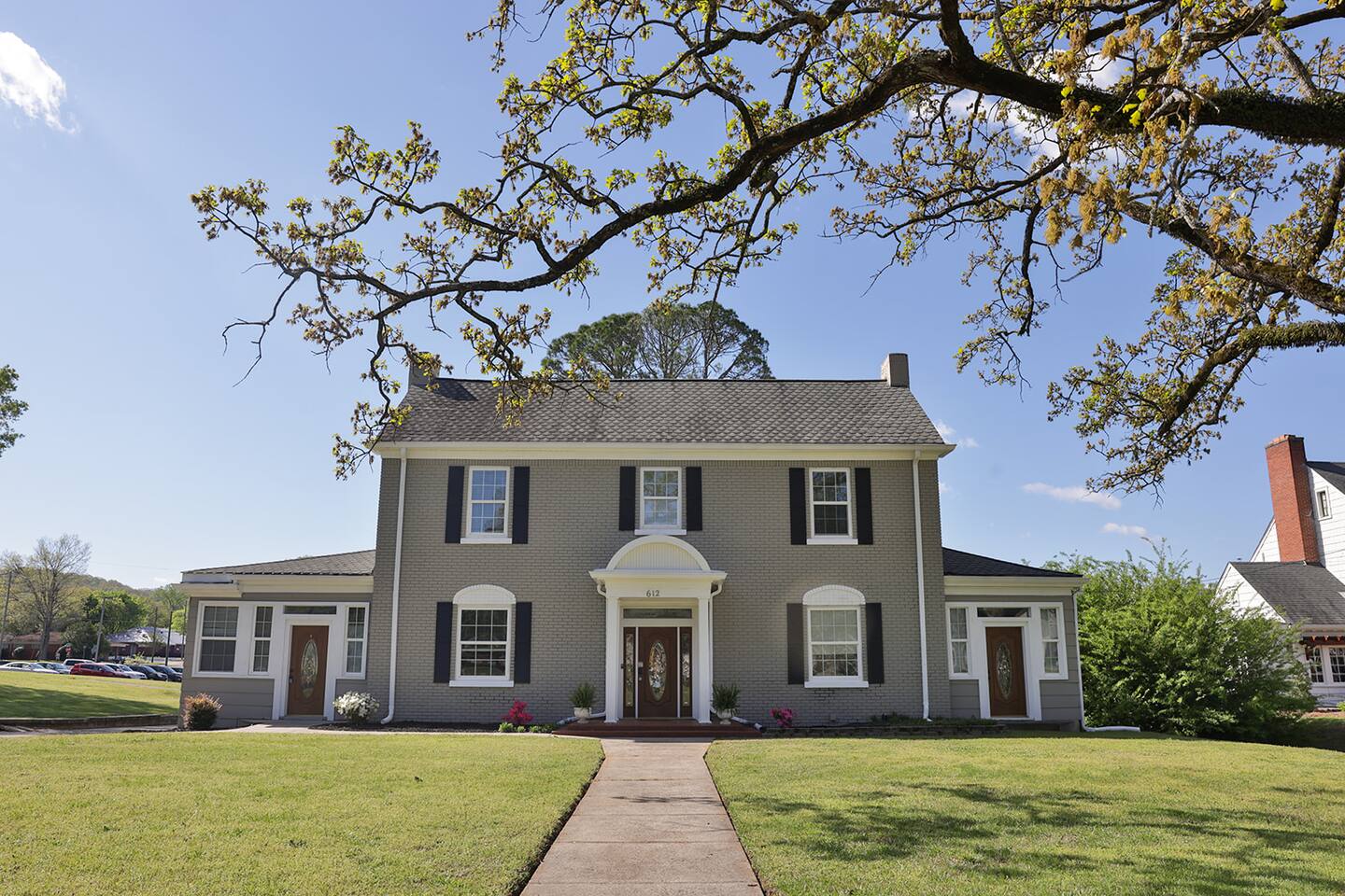 The Grand Colonial Manor on East 11th (3 Kings) — Anniston — vacation rental