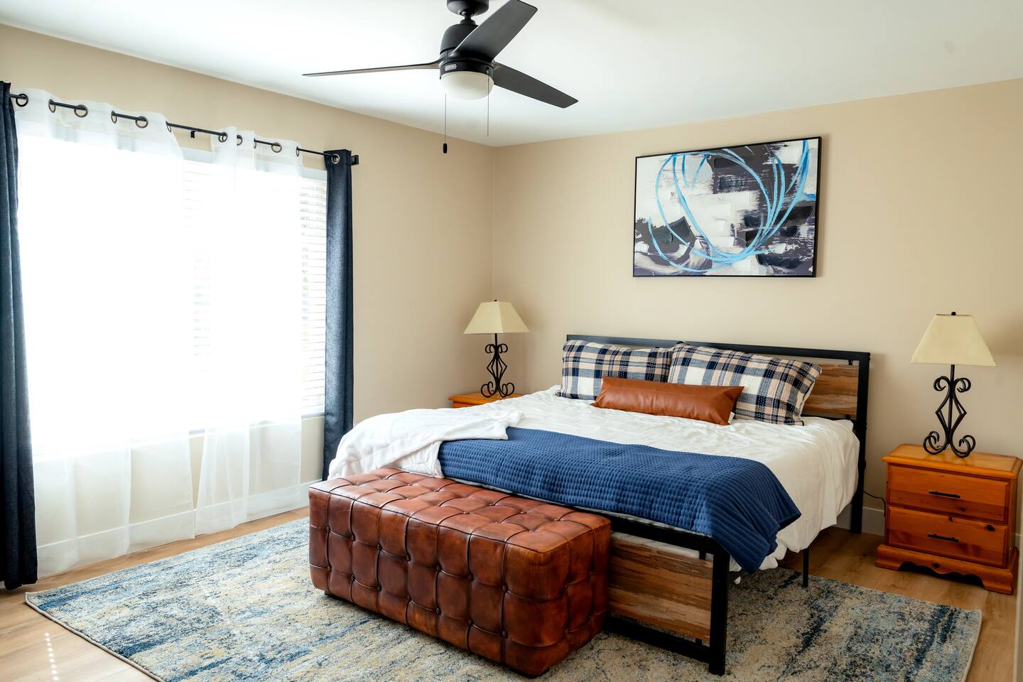 Rainbow Canyon Retreat: Spa, Fire Pit, Games Room