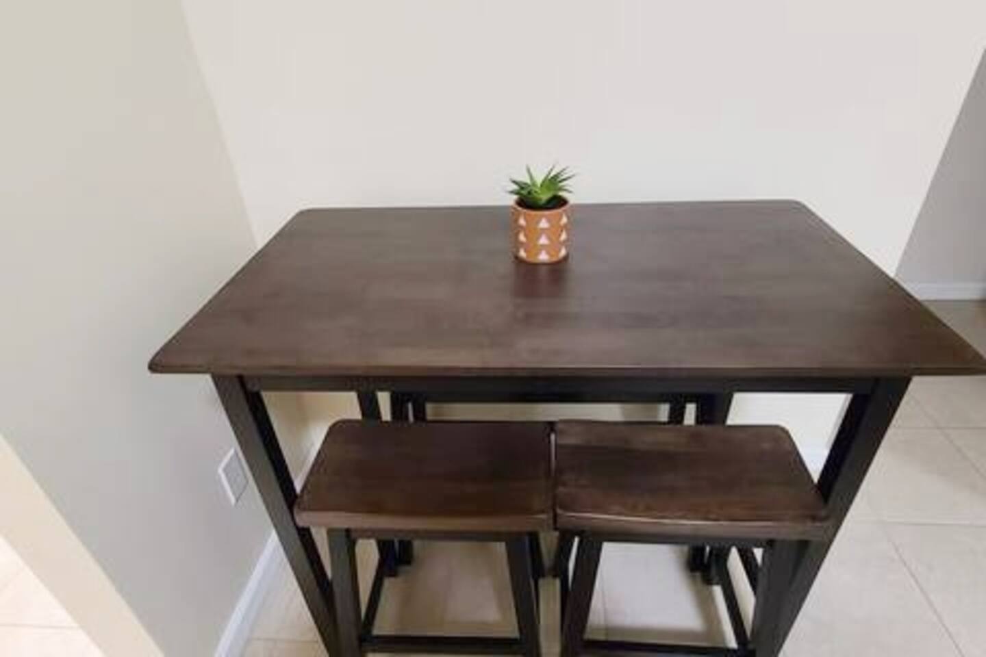 Cozy 2BR Unit | Near Maimonides & Sunset Park