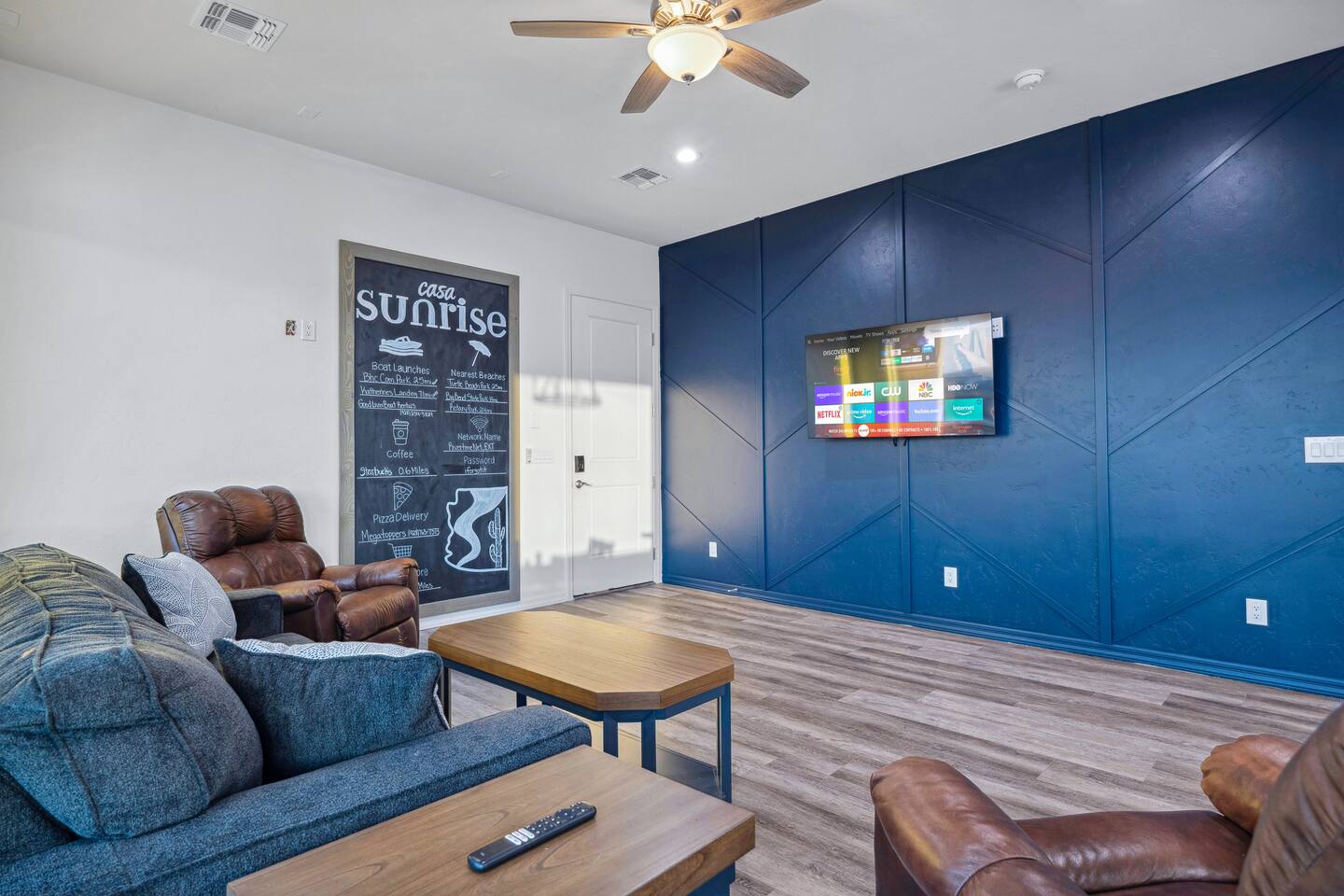 New-build | 2bd | 2ba | Sleeps 10 | Water Views