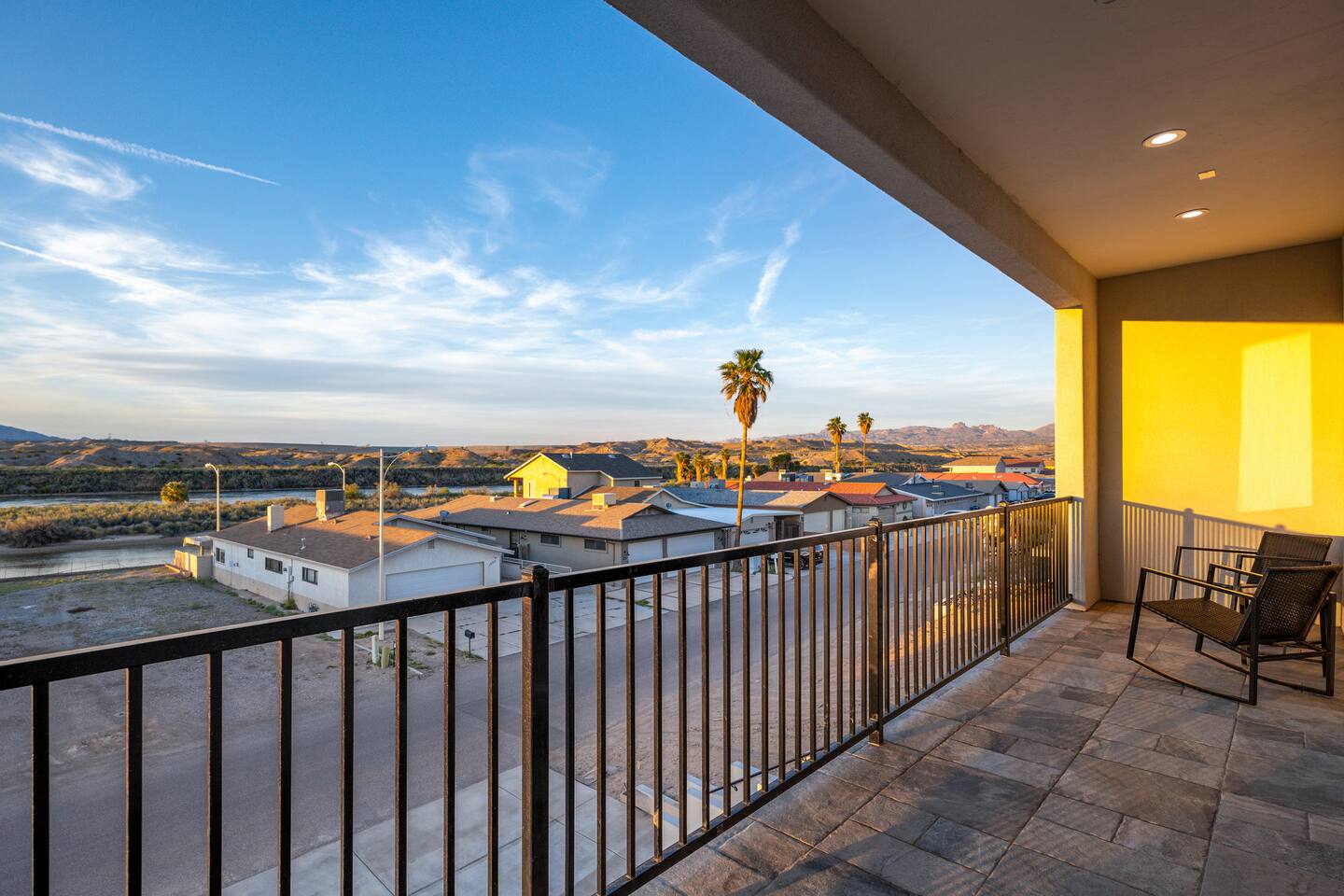 New-build | 2bd | 2ba | Sleeps 10 | Water Views