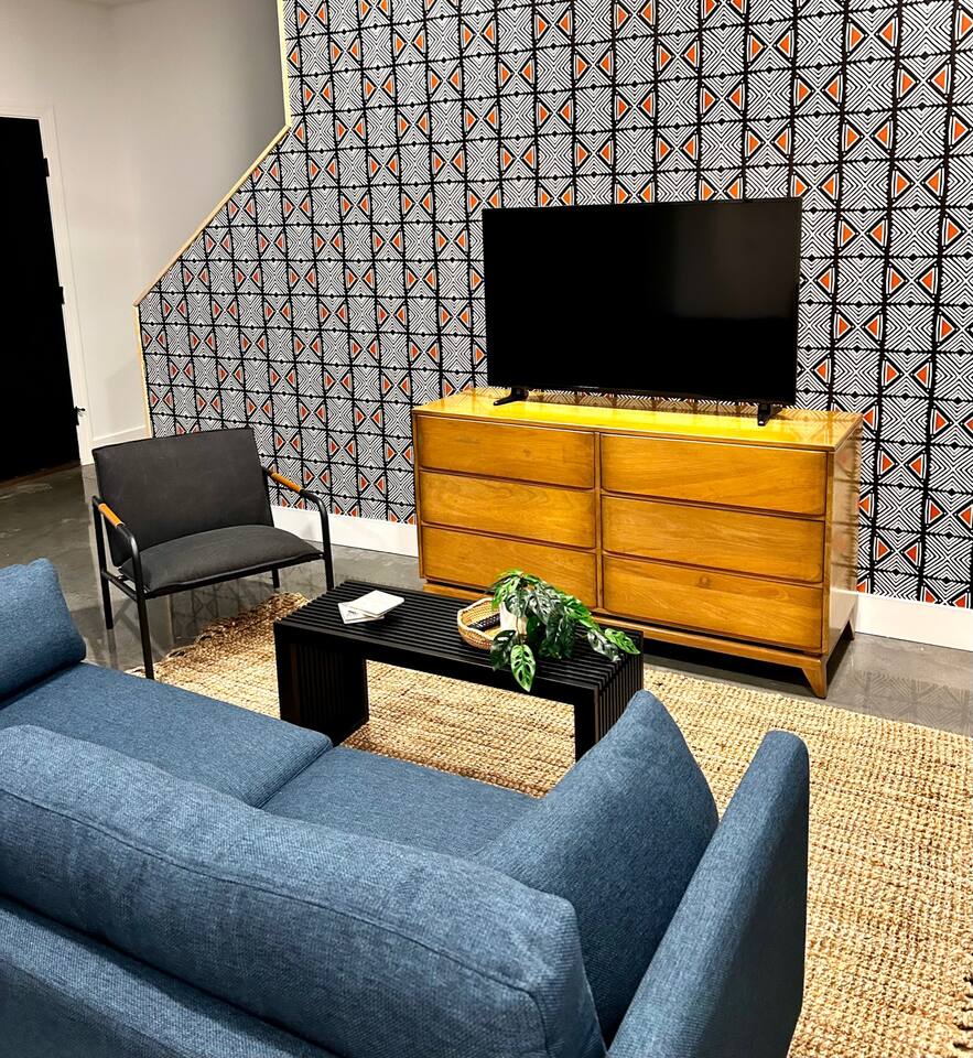Safari Suites