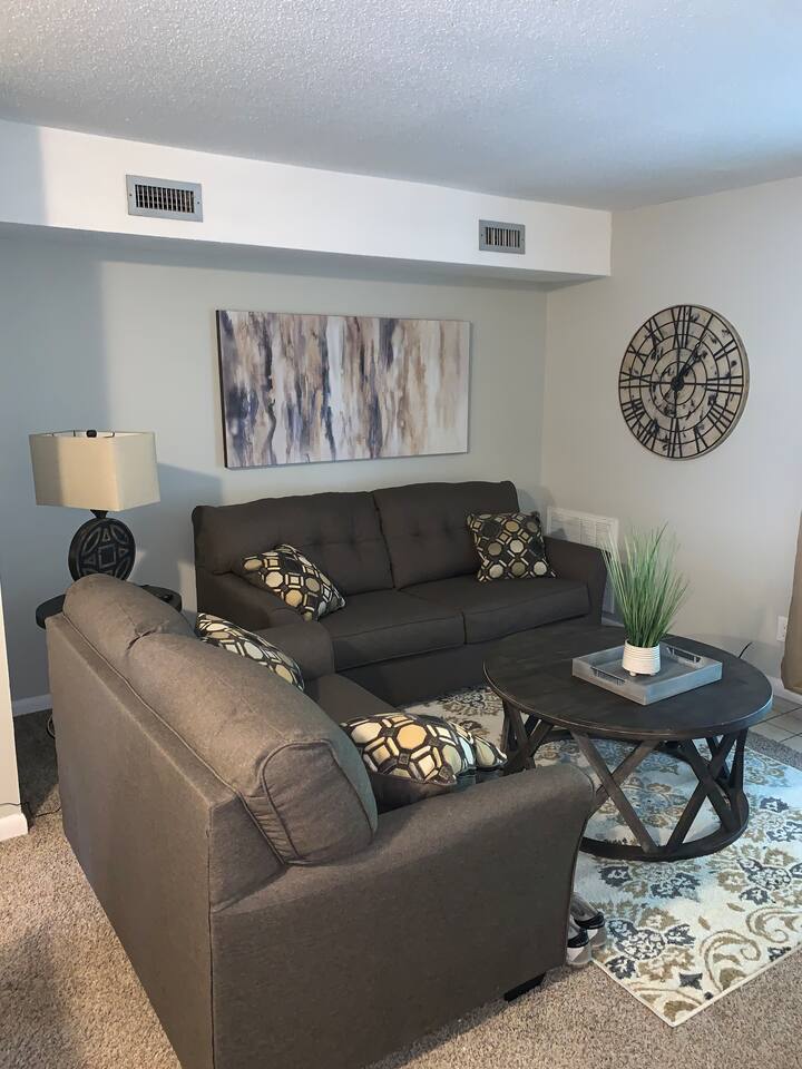 Cozy Townhouse