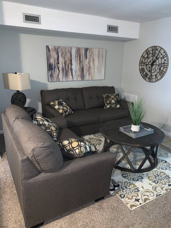 Cozy Townhouse