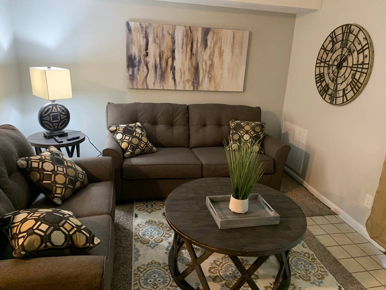 Cozy Townhouse — Enterprise — vacation rental