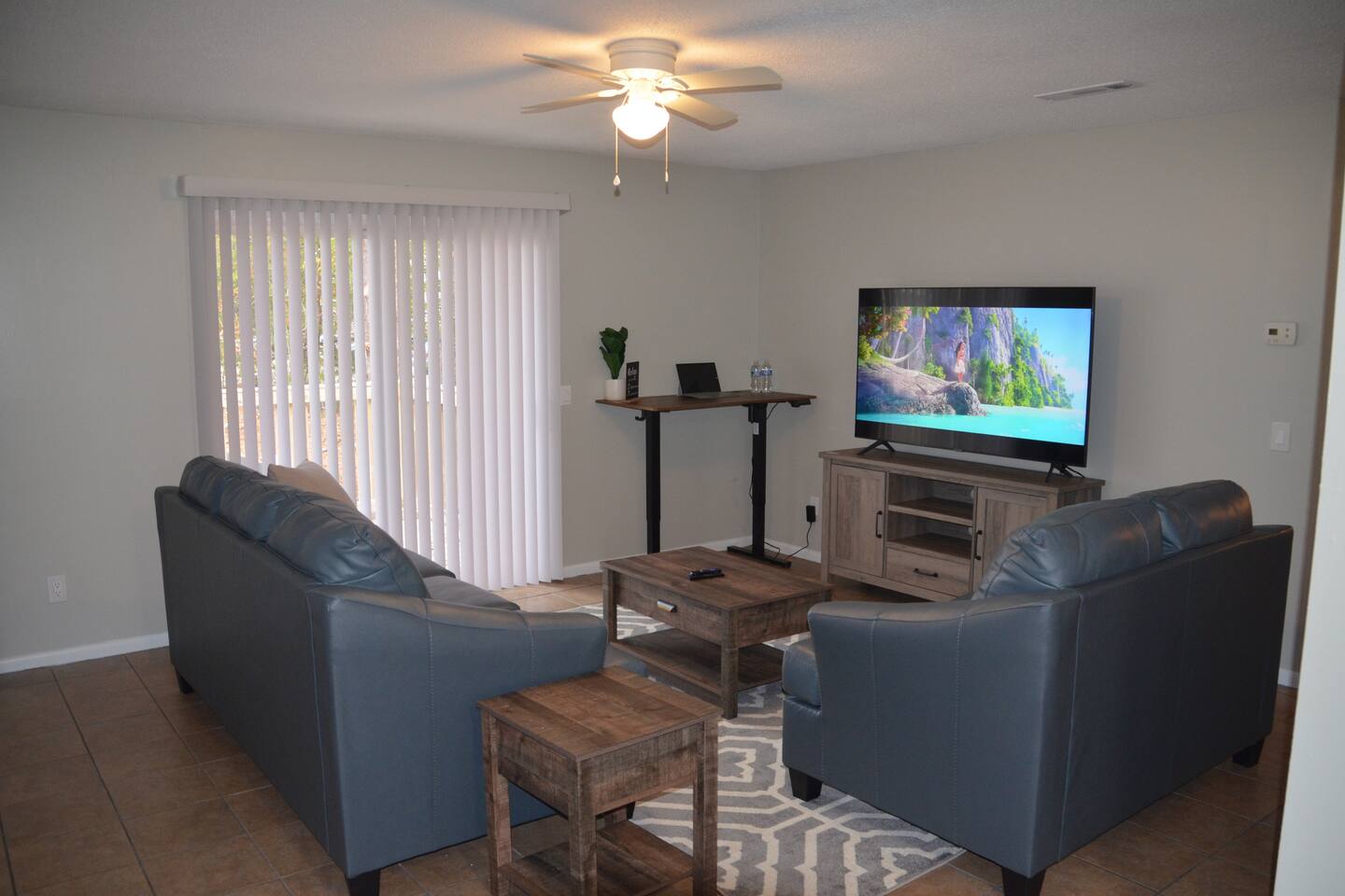 Blissful Bungalow- Near Ft. Novosel and shopping