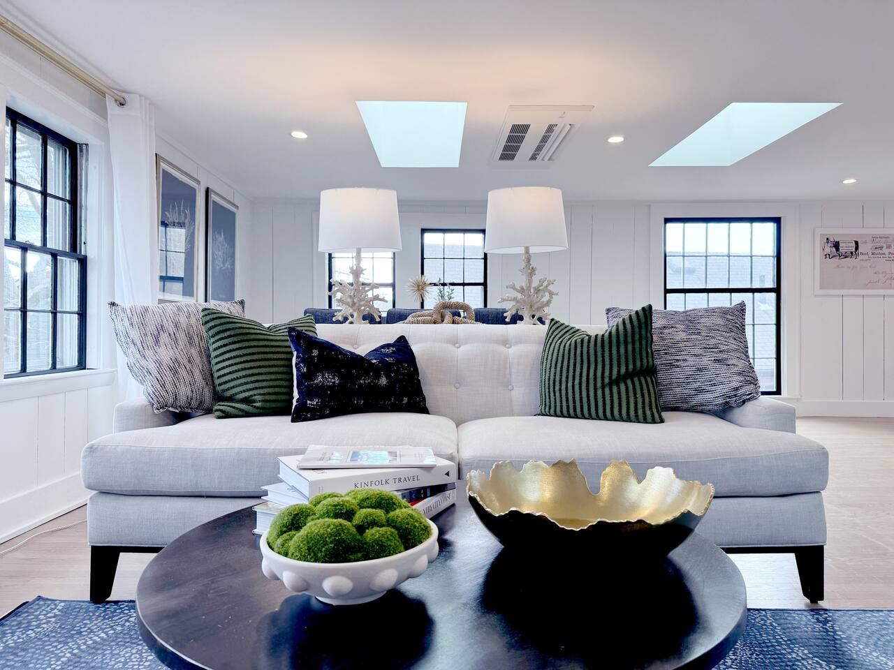 Harbor Peeks, Rooftop Deck, Old Town, Near Shops — Marblehead — vacation rental