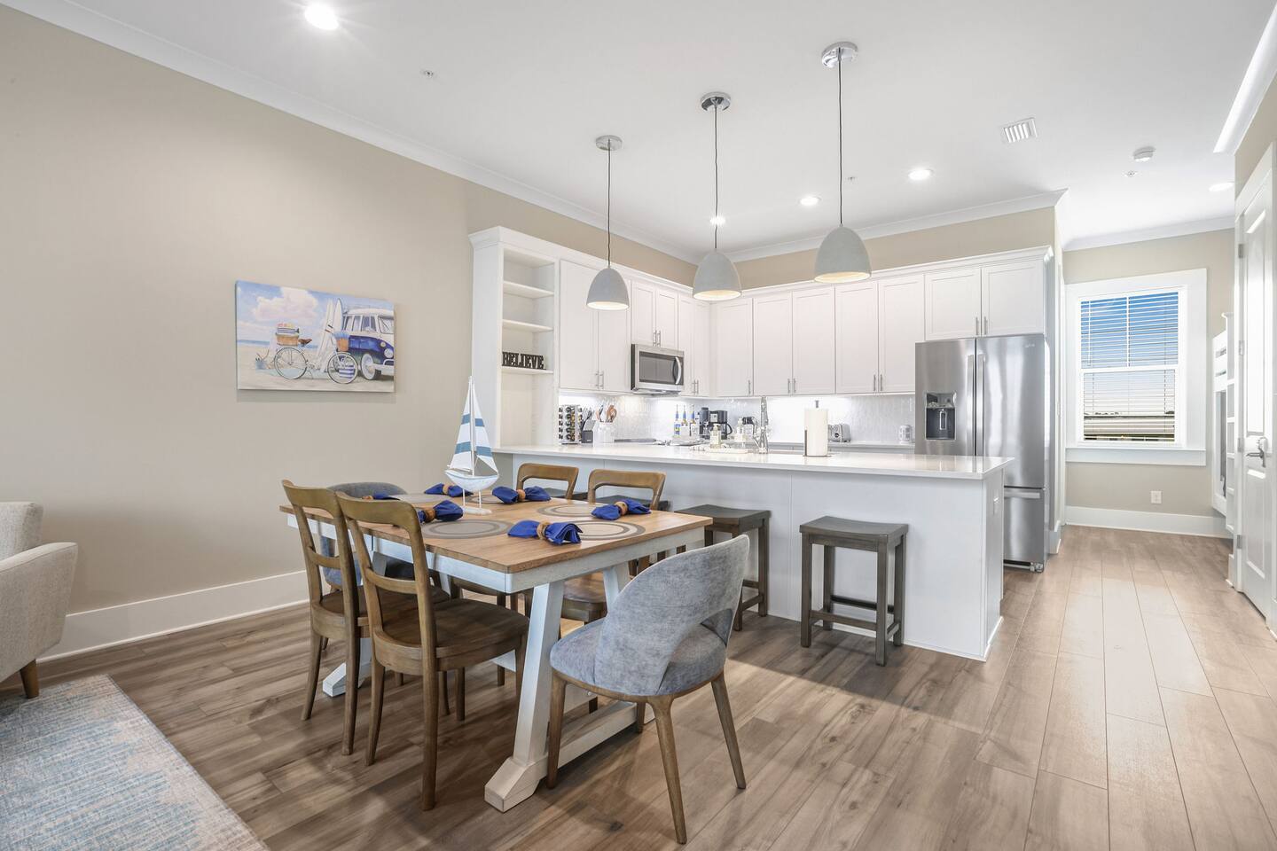 Luxury Home, Deeded Beach Access & Pool