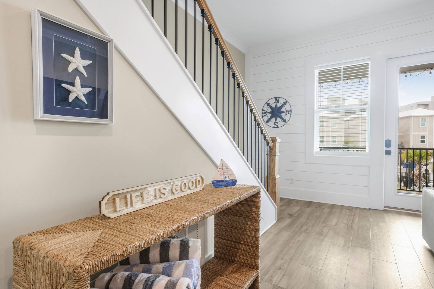 Luxury Home, Deeded Beach Access & Pool