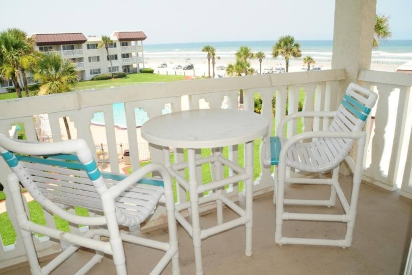 New Smyrna Chateau By The Sea 1 bedroom oceanfront