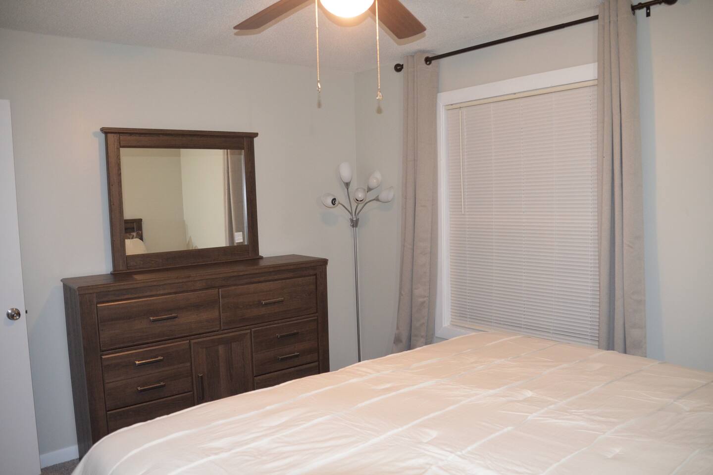 Fort Novosel Suite - Less than one minute to front gate!