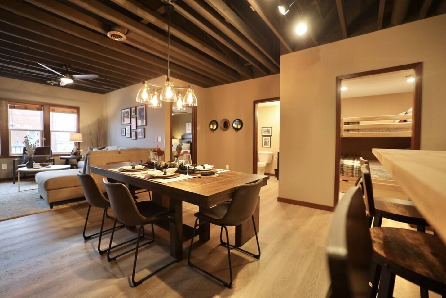 The Landmark of Minocqua 2 Bedroom Condo (A)