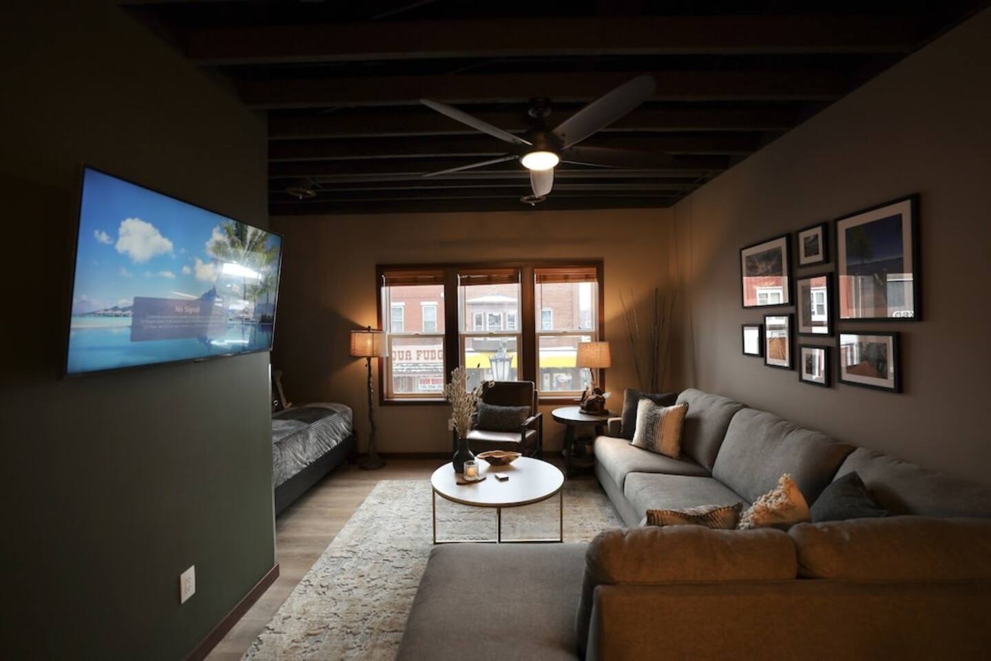 The Landmark of Minocqua 2 Bedroom Condo (A)