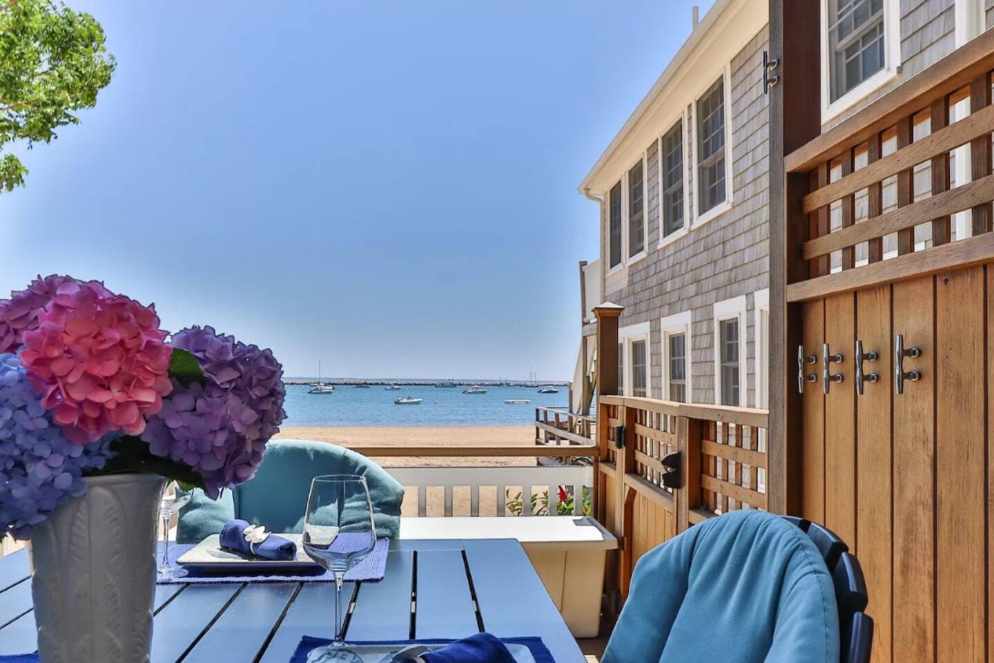 Modern Beachfront Escape - Steps from Ferry - Deck
