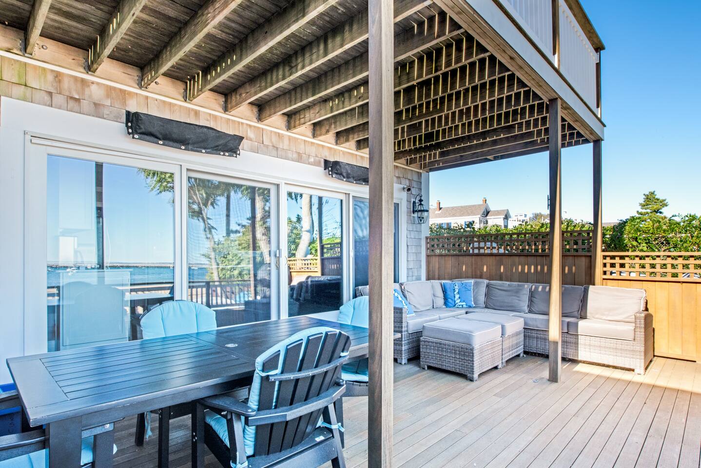 Modern Beachfront Escape - Steps from Ferry - Deck