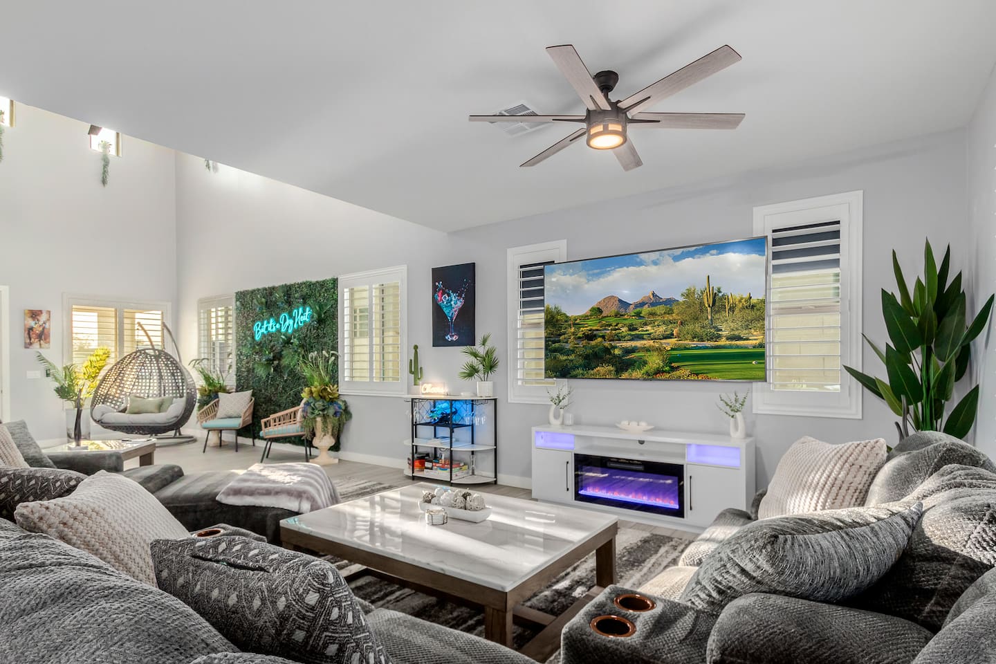 Phoenix 4BR Desert Oasis - Pool Heat Available!