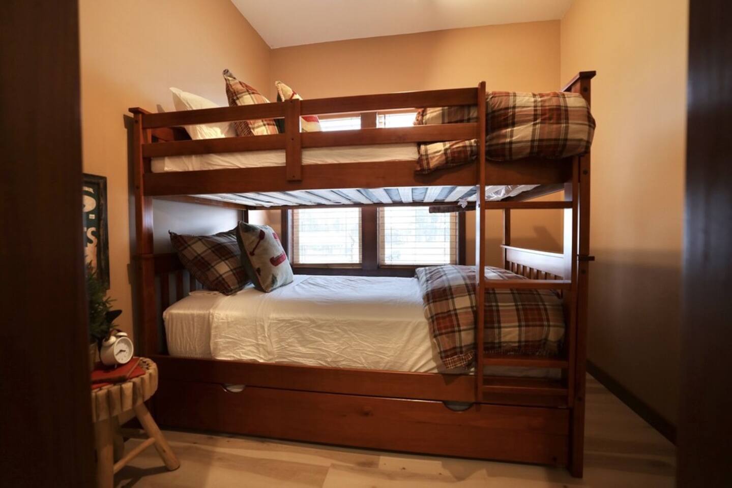 The Landmark of Minocqua 3 Bedroom Condo (B)
