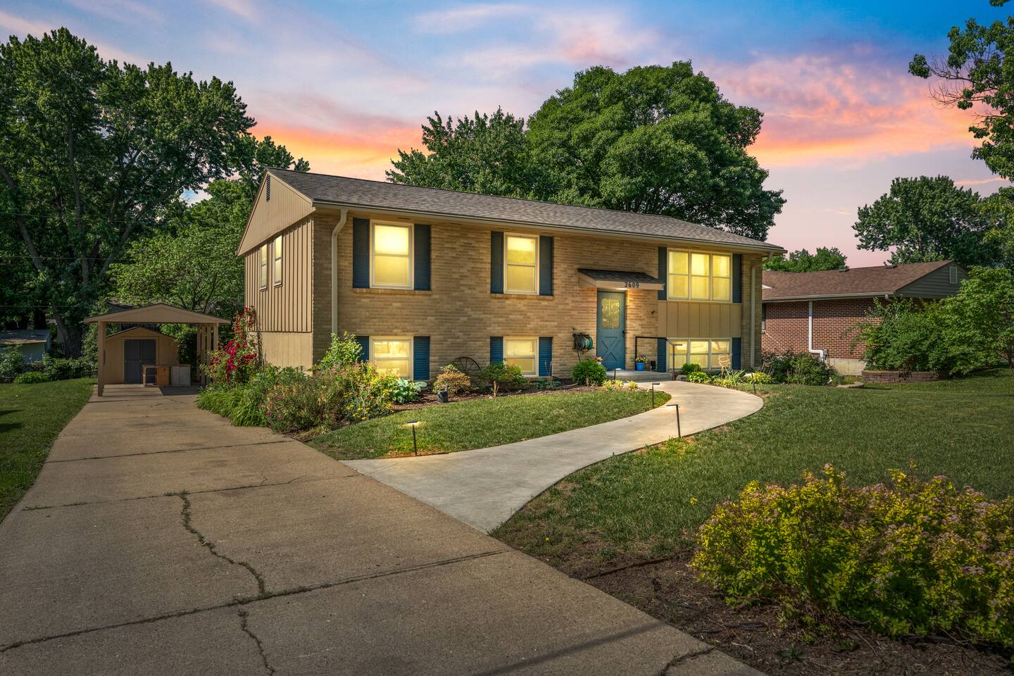 KSU Game Day House | Retro + Game Room