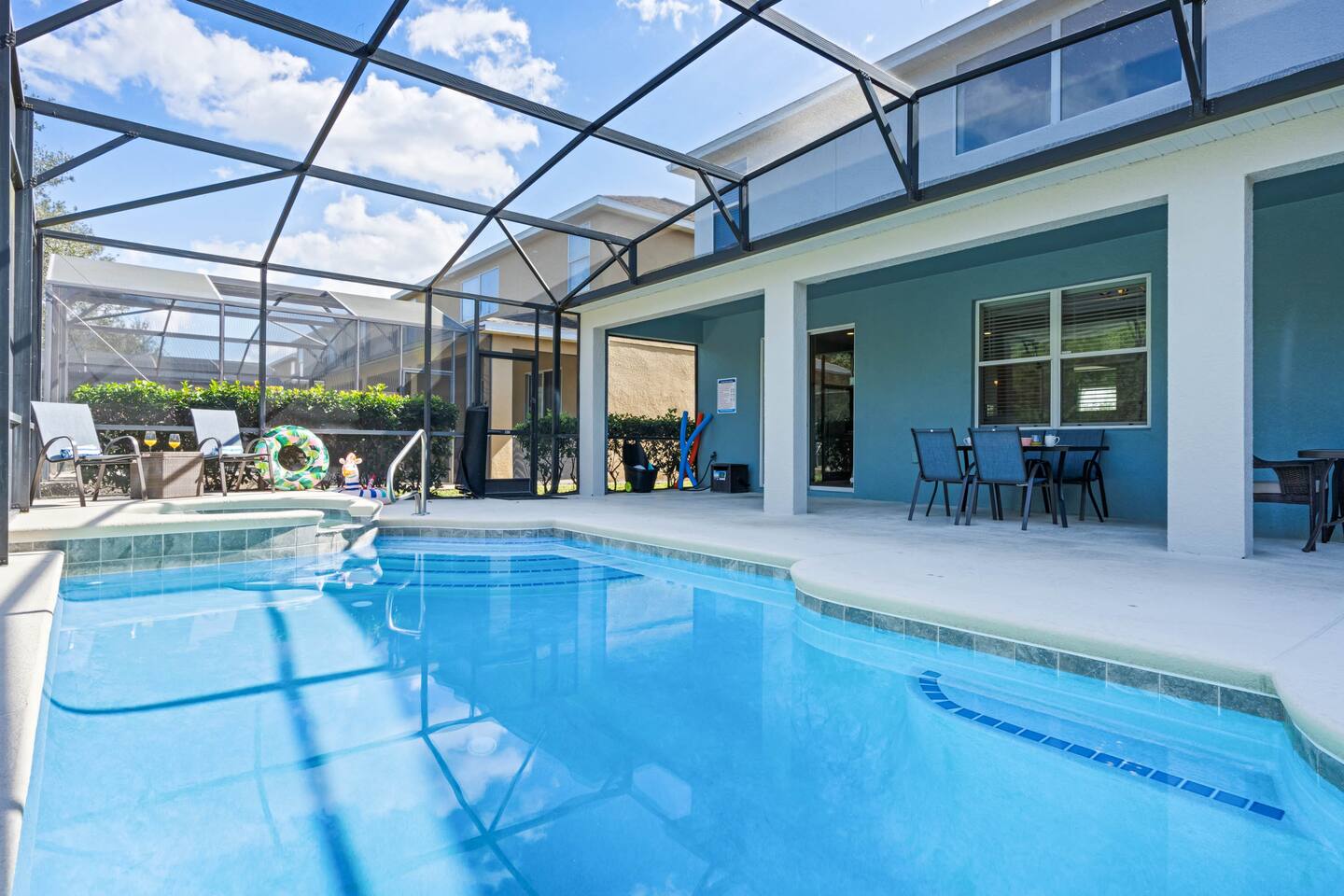 *Luxe Disney Home* Heated Priv Pool/Spa, 6Bed/6Ba — Kissimmee — vacation rental