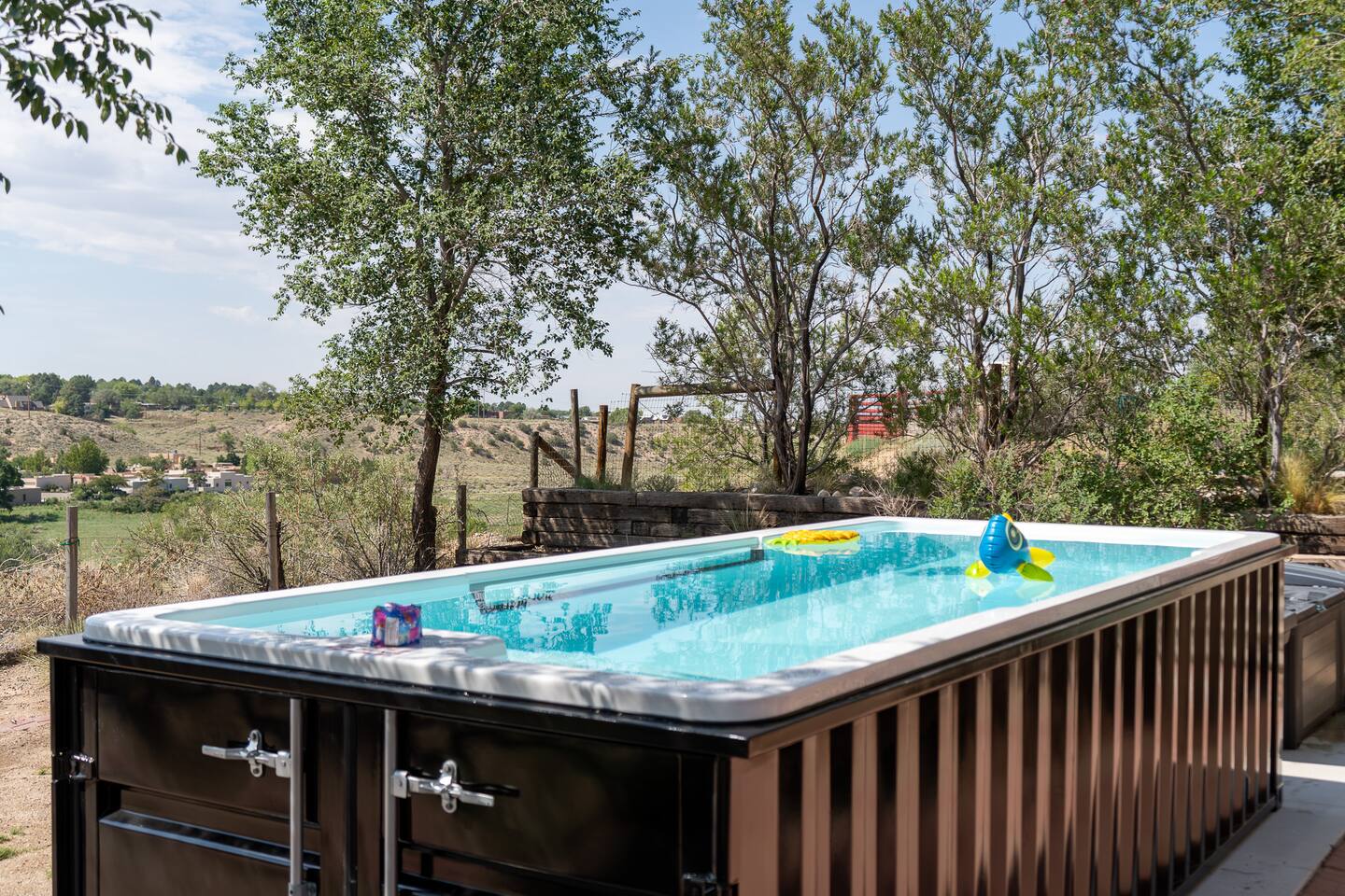 》3400sqft w/Heated Pool & Hot Tub, & Mtn Views — Albuquerque — vacation rental